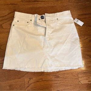GAP White Mini Skirt Casual Night Out